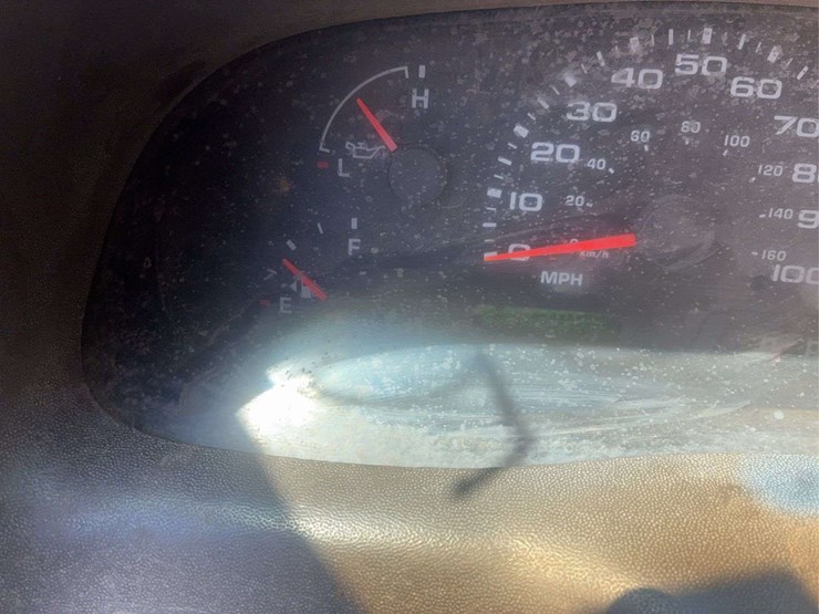 2004-ford-f250-image-31