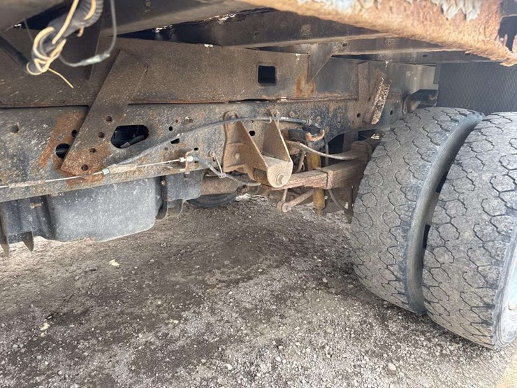 2015-ford-f450-image-22