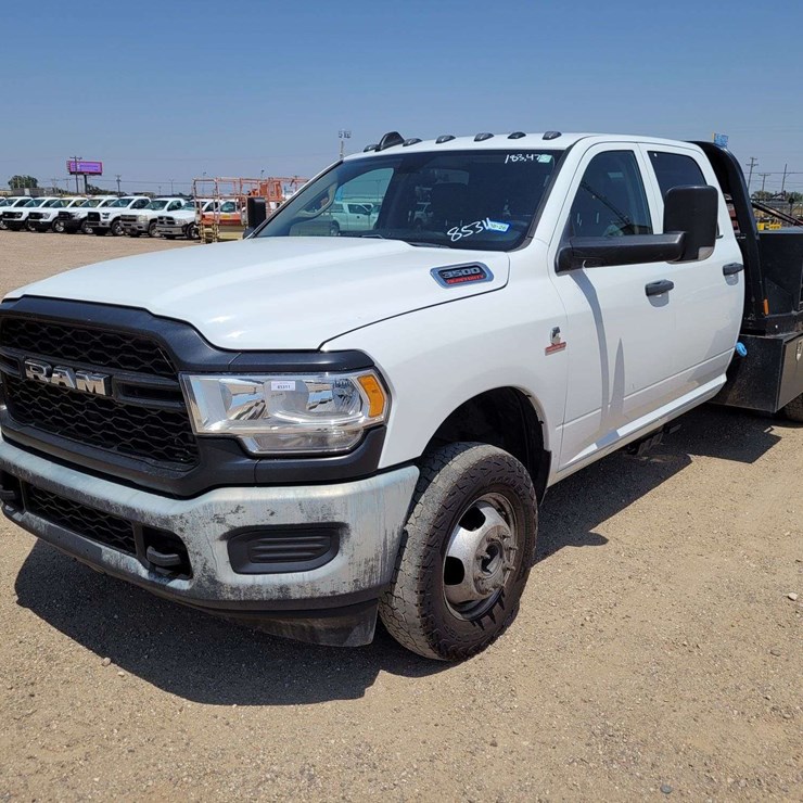 2019 DODGE 3500