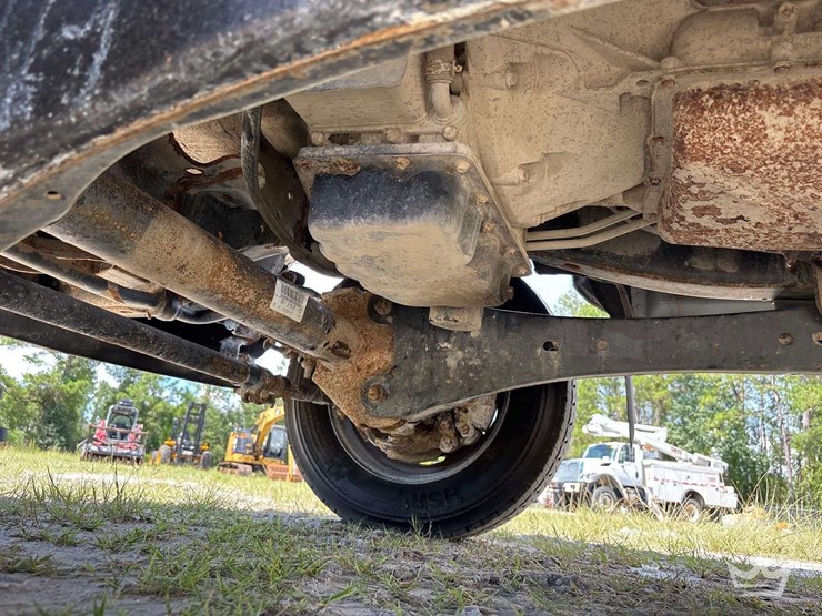 2018-ford-f450-image-32