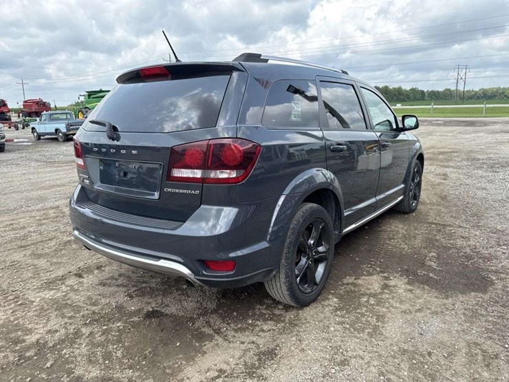 2018-dodge-journey-image-3