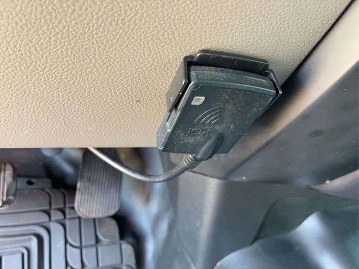 2019-ford-f150-lariat-image-35