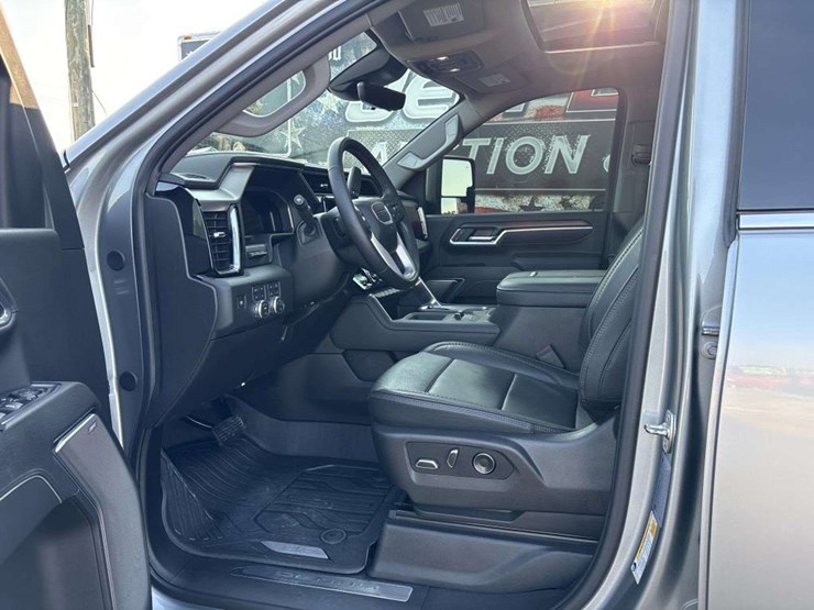 2026-gmc-sierra-2500-image-27