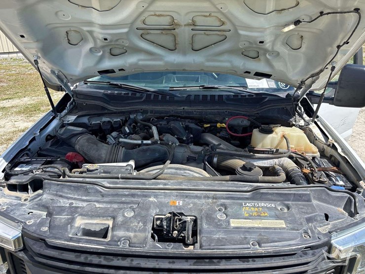 2018-ford-f450-image-15