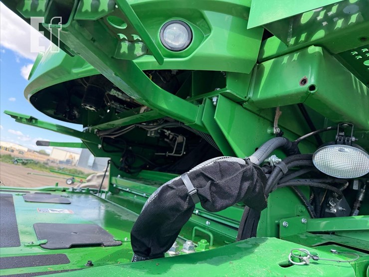 2020-john-deere-s790-image-82