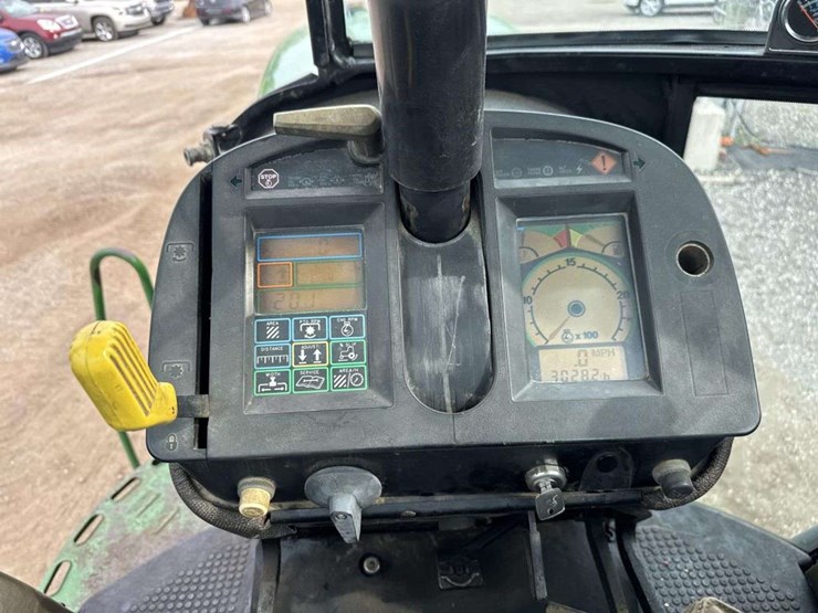 john-deere-4560-image-18