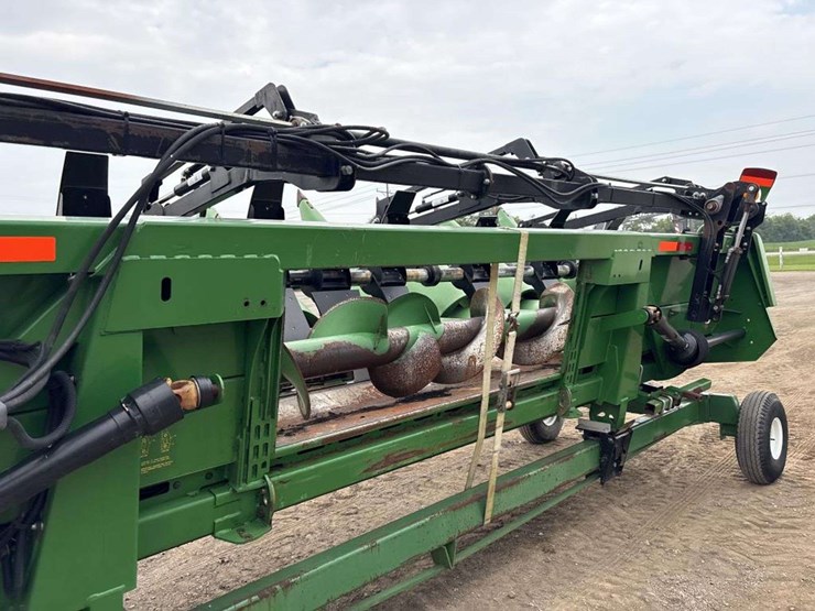 john-deere-608c-image-9