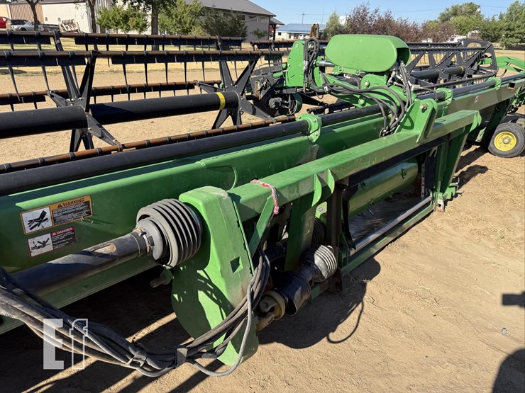 2010-john-deere-640d-image-22