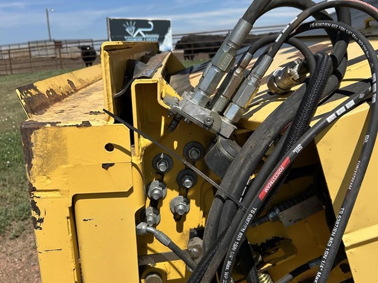 2013-new-holland-cx8080-image-66