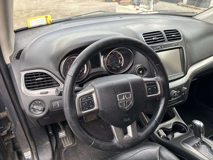 2018-dodge-journey-image-11