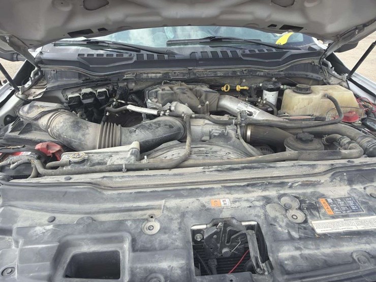 2019-ford-f550-xl-image-31