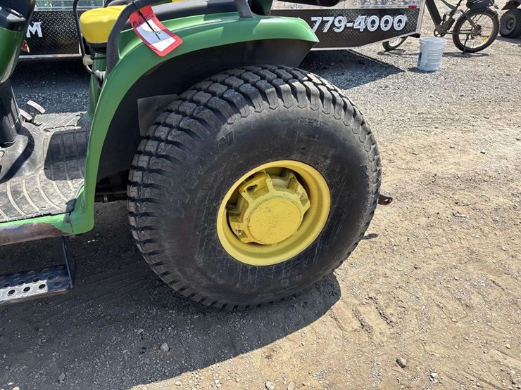 john-deere-4210-image-8