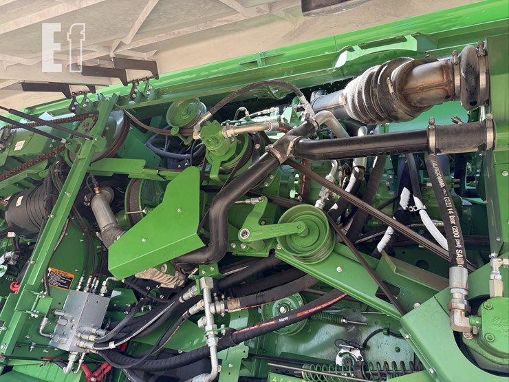 2020-john-deere-s790-image-24