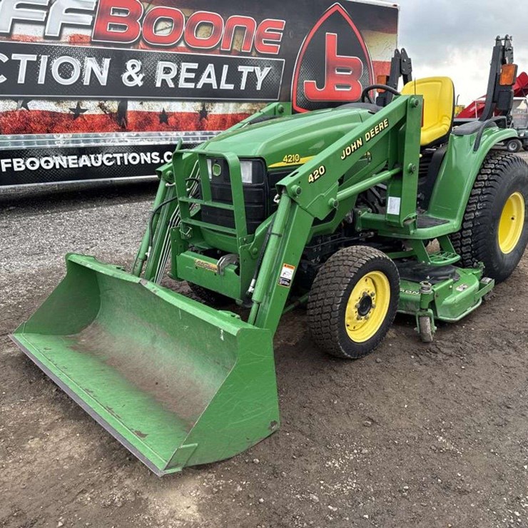 JOHN DEERE 4210