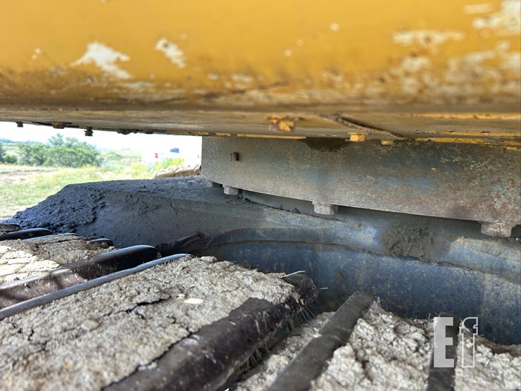 2002-komatsu-pc600-lc-6-image-19