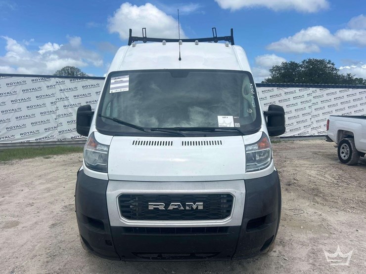 2016-ram-promaster-1500-image-27