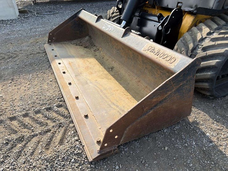 jcb-300t-image-11