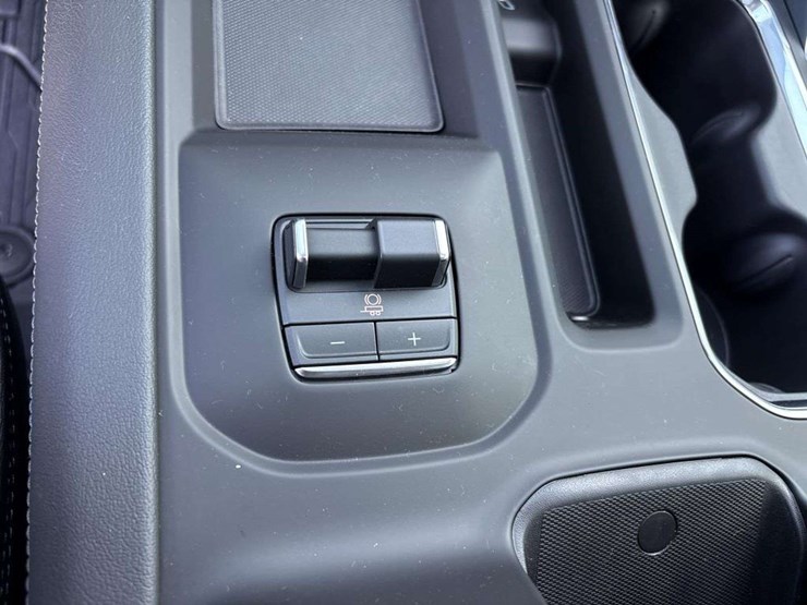 2026-gmc-sierra-2500-image-44