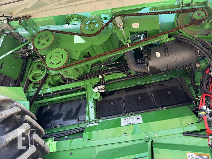2020-john-deere-s790-image-16