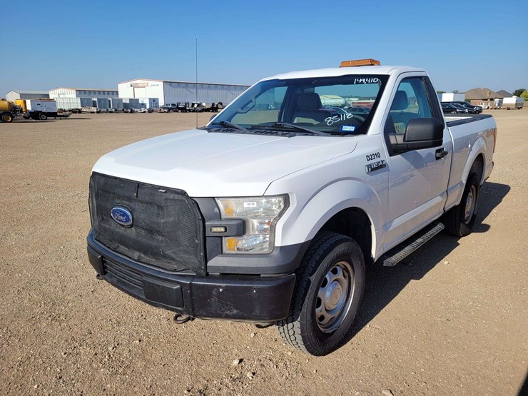 2017-ford-f150-image-1