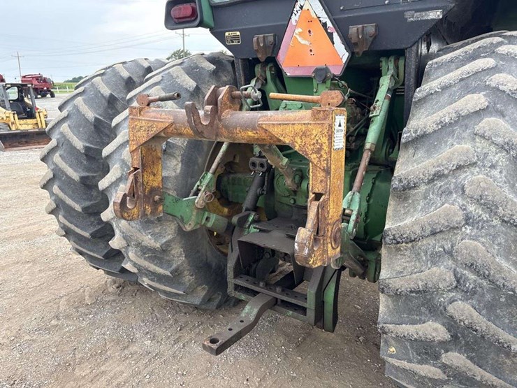 john-deere-4640-image-12