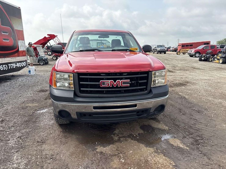 2013-gmc-sierra-1500-image-6