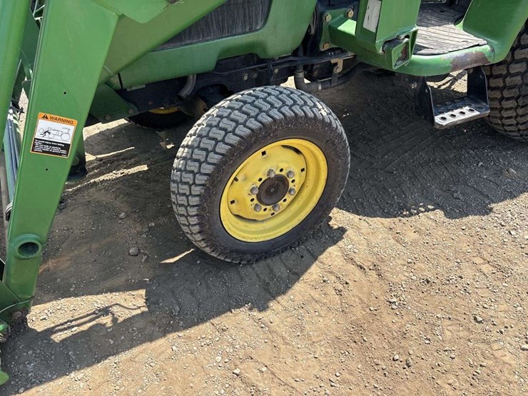 john-deere-4210-image-7
