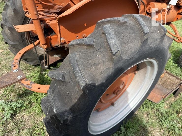 allis-chalmers-b-image-9