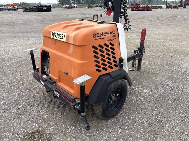 generac-towable-light-tower-station-image-3