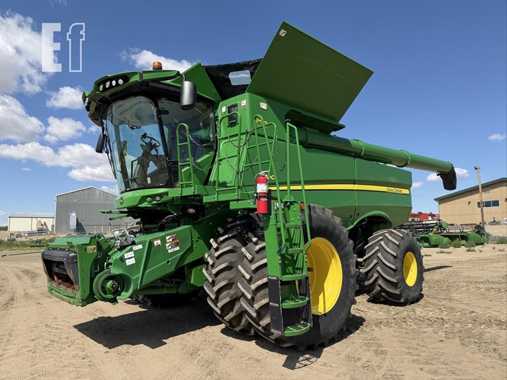 2020-john-deere-s790-image-1