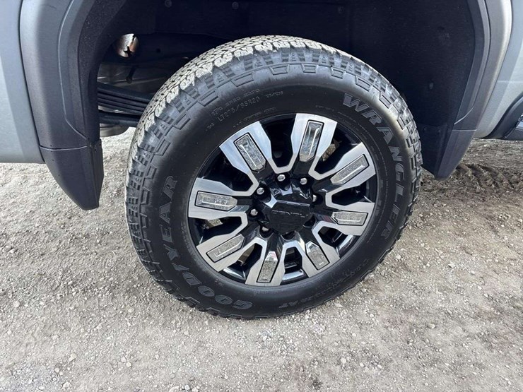 2026-gmc-sierra-2500-image-11