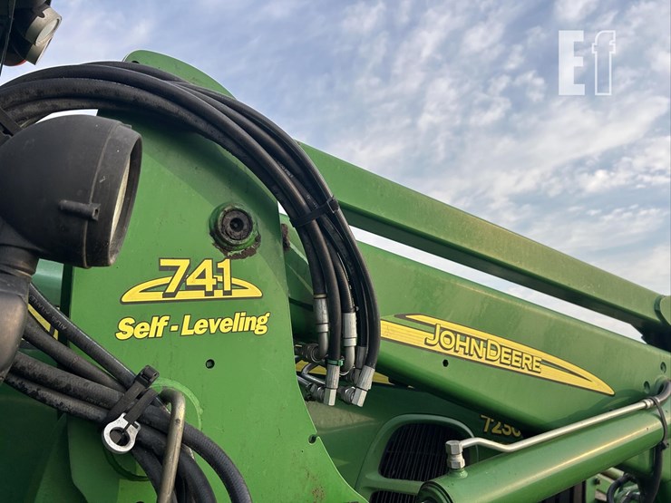 2008-john-deere-7230-premium-image-20