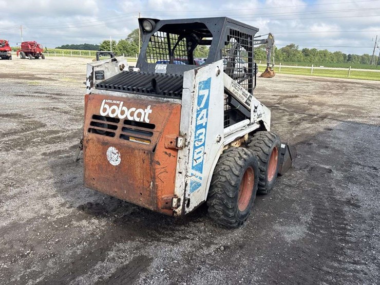 bobcat-743b-image-3