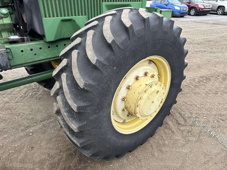 john-deere-4650-image-18
