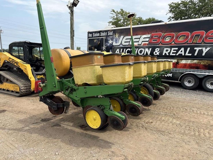 john-deere-7000-image-2