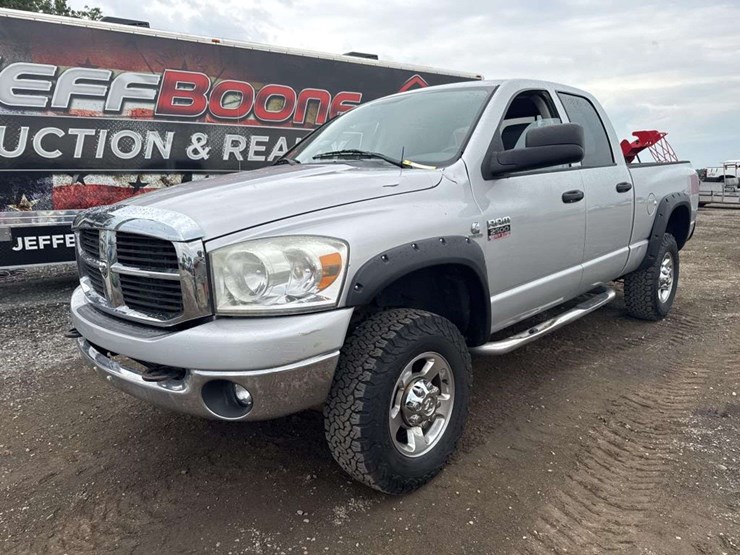 2009-dodge-ram-2500-image-1