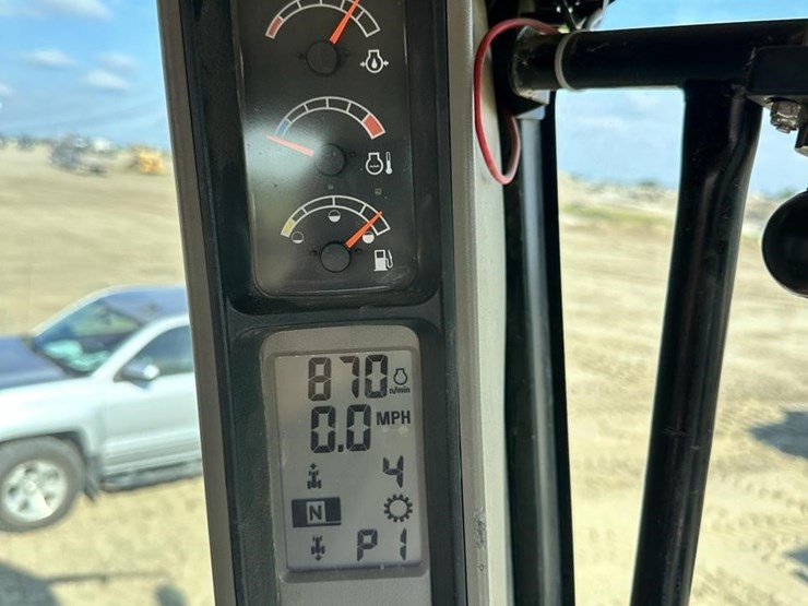 2010-case-ih-steiger-485-image-14