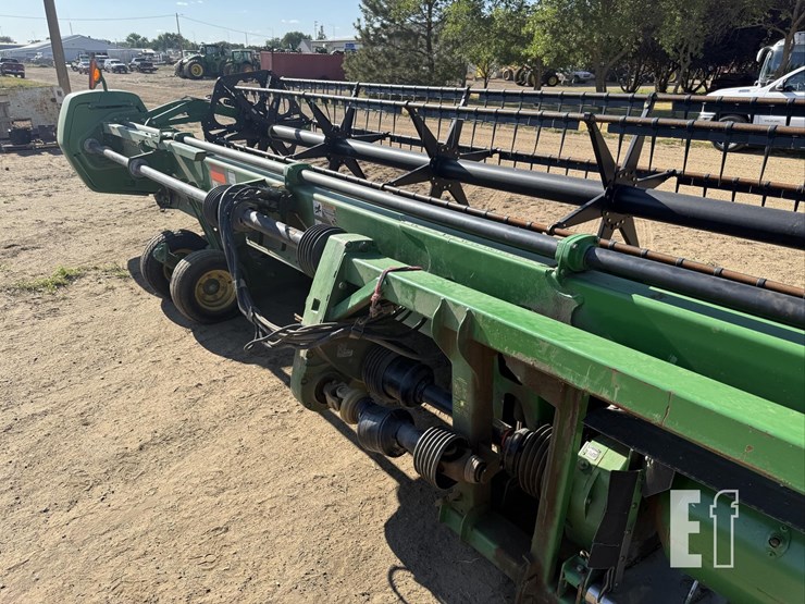 2010-john-deere-640d-image-24