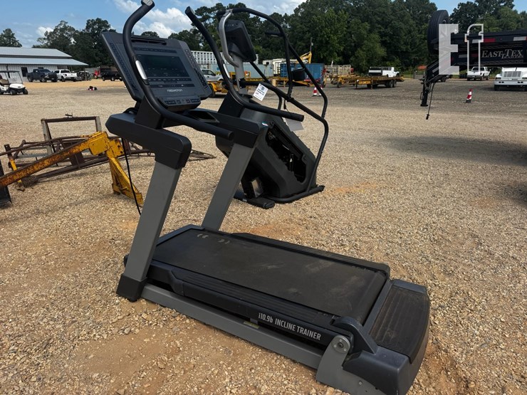 freemotion-treadmill-image-2
