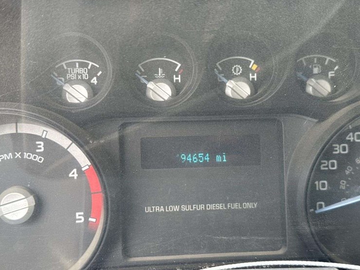 2015-ford-f450-image-16