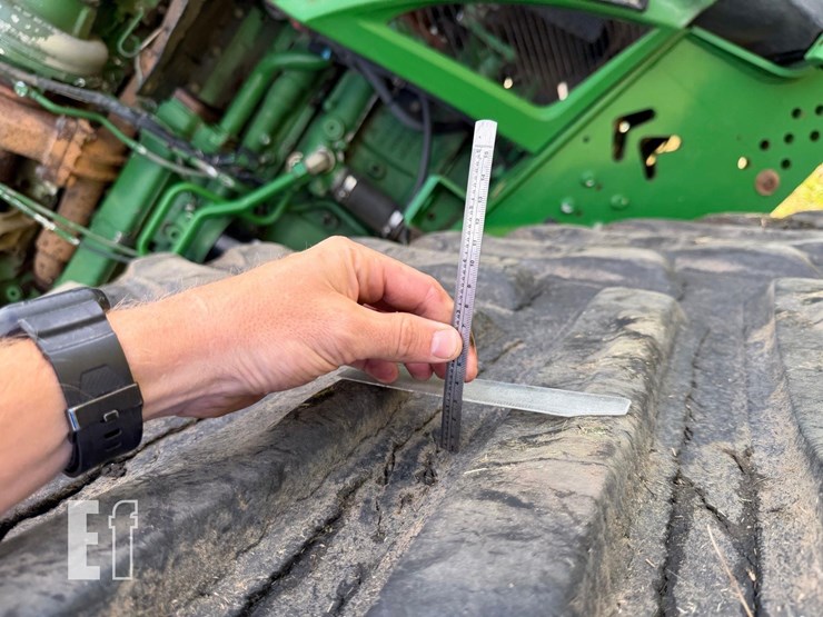 2017-john-deere-9570rx-image-66