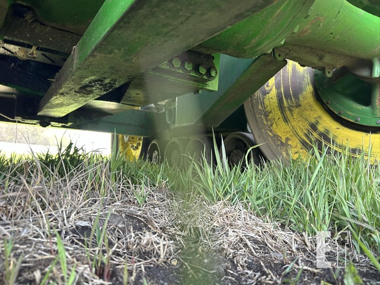 2000-john-deere-9400t-image-44