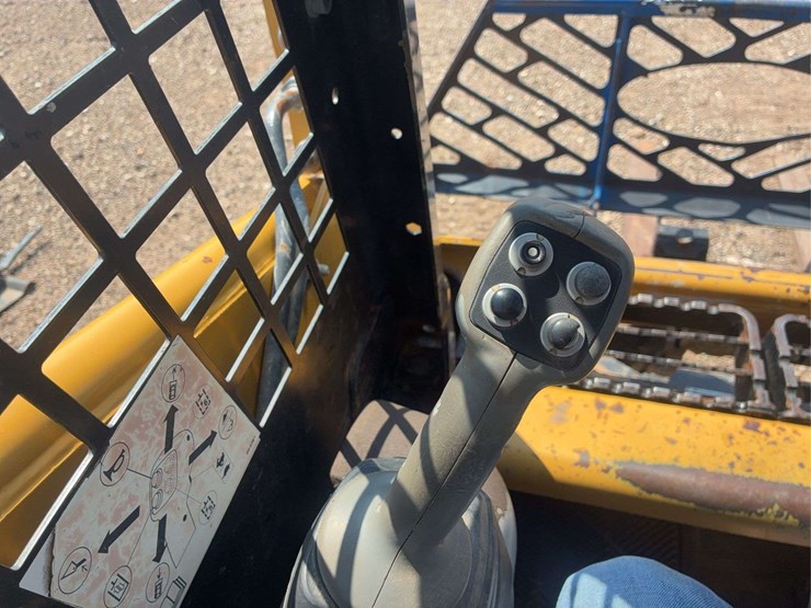 caterpillar-247b-image-20
