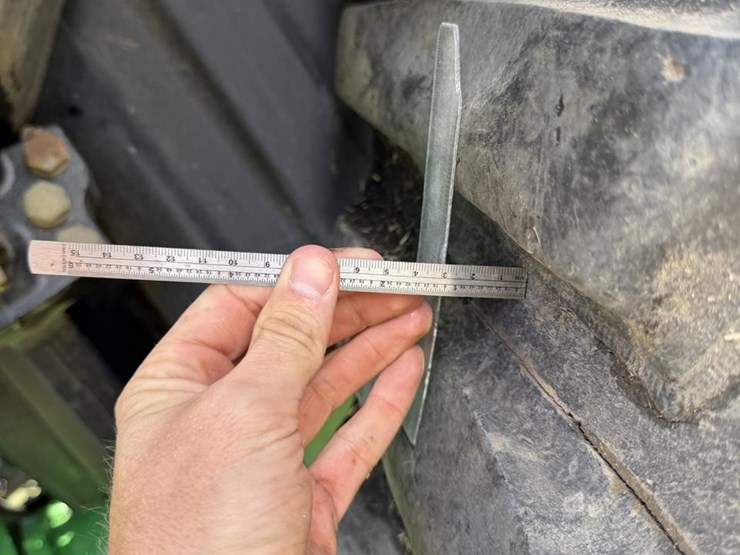 2017-john-deere-9570rx-image-31
