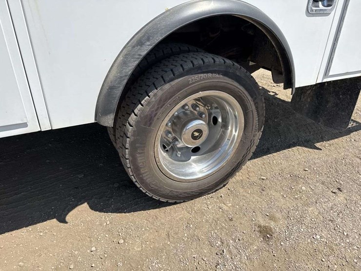 2019-ford-f550-image-9
