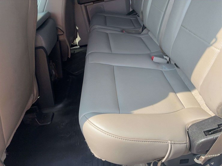 2019-ford-f150-lariat-image-23