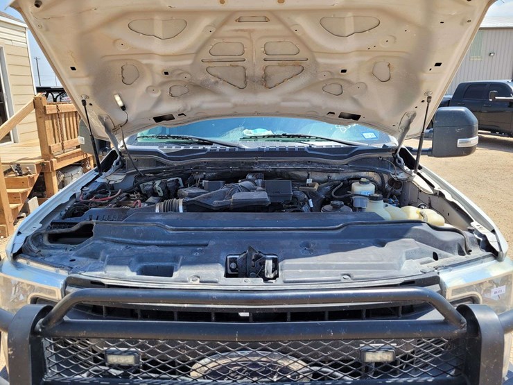 2020-ford-f350-image-22
