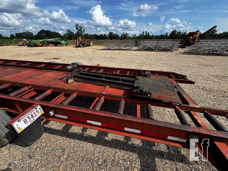 portable-building-moving-gooseneck-trailer-28'-image-6