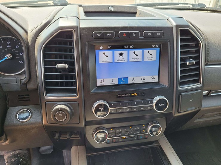 2019-ford-expedition-limited-image-16