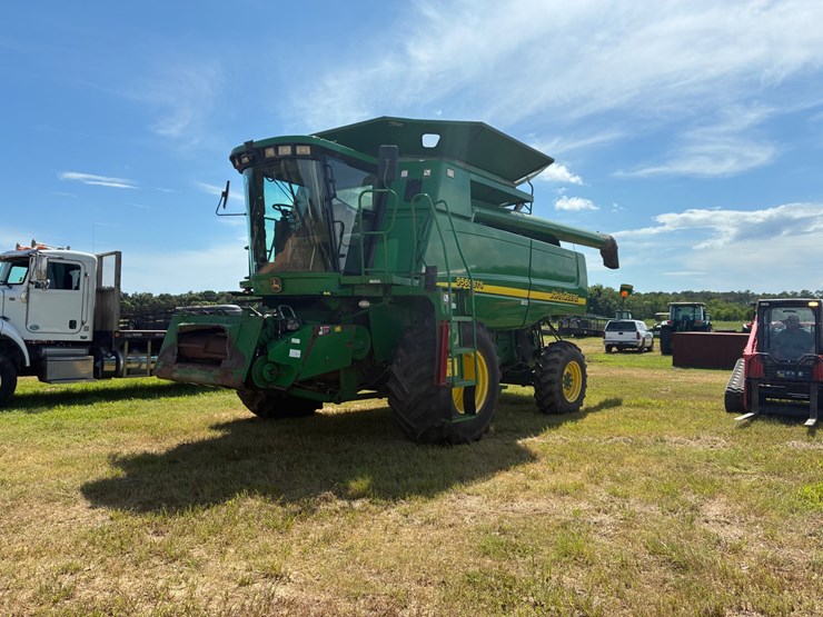 john-deere-9560-image-1